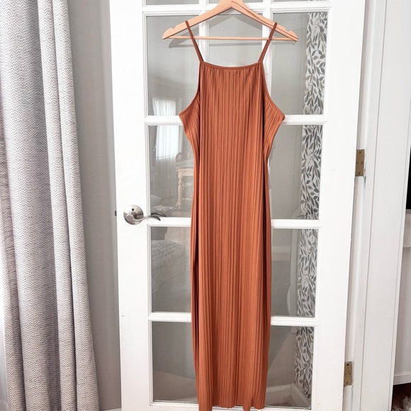 A NEW DAY Pleated Maxi Dress Sz M - Picture 1 of 8